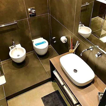 Dimora Augusteo 4*