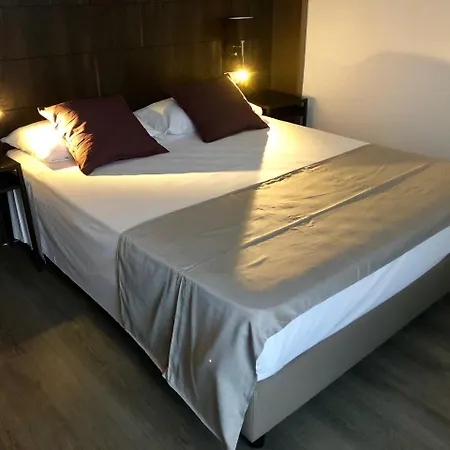 Dimora Augusteo 4*