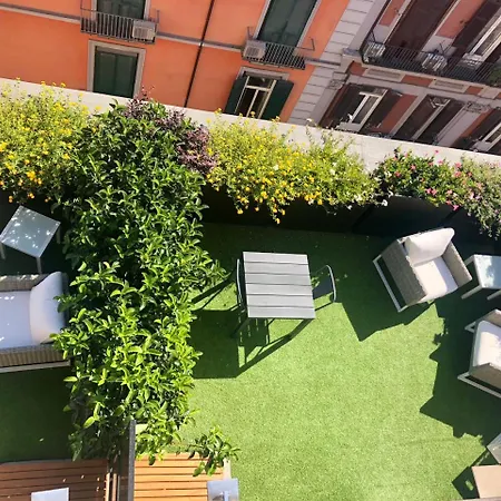 Dimora Augusteo Aparthotel Naples