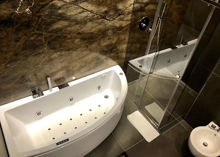 شقة فندقية Dimora Augusteo 4*